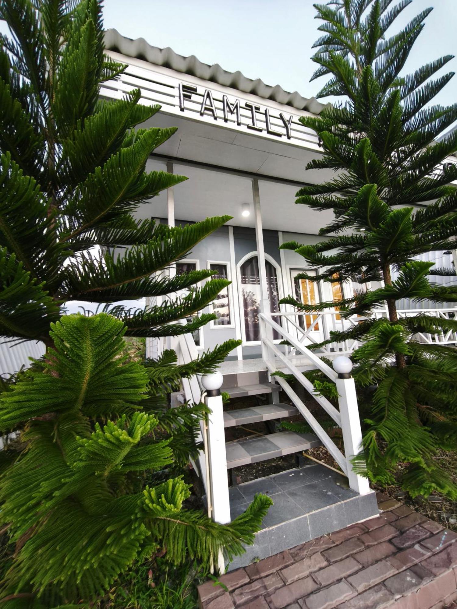 Boat And House Resort Khao Kho Exteriér fotografie