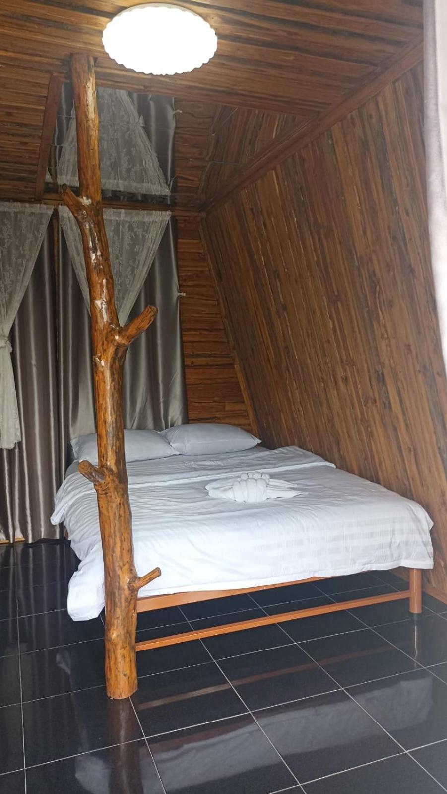 Boat And House Resort Khao Kho Exteriér fotografie
